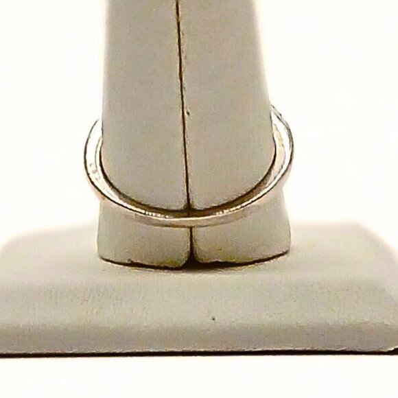 Women's Green Tourmaline Cubic Zirconia Silver Plated Ring Size 9 Elegant - Picture 6 of 9